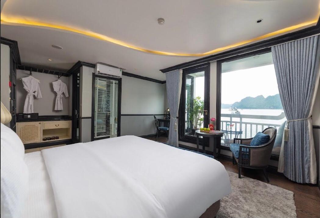 Madeline Cruises Hotel Ha Long Exterior foto